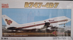 KiTech 1/300 Boeing B-747-4D7 Thai Airways